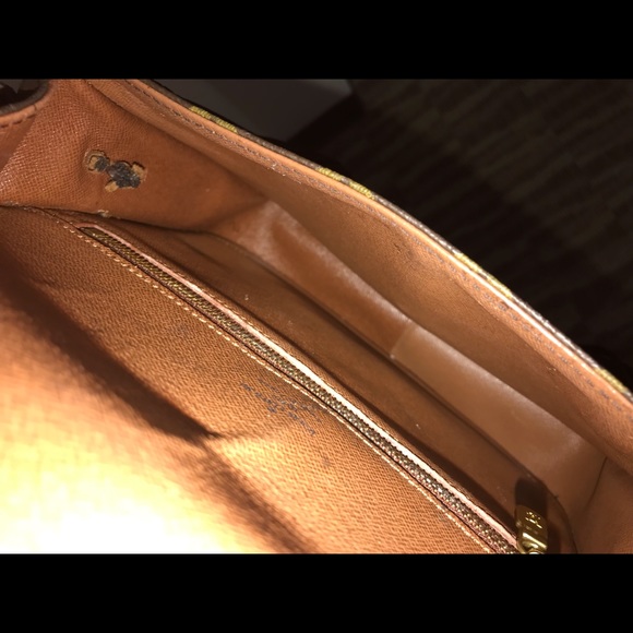 Authentic LV St. Cloud GM Custom Leather & Fringe - Picture 4 of 6